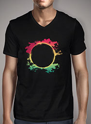 Мужская футболка с V-образным вырезом The Colorful Eclipse