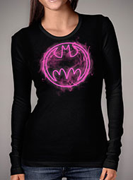 Женская футболка с длинным рукавом Neon Pink Bat Signal