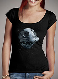Женская футболка с глубоким вырезом Death Star