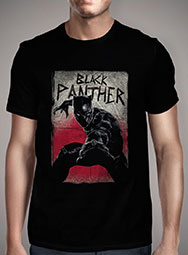 Мужская футболка Black Panther Attacks Distressed