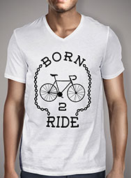 Мужская футболка с V-образным вырезом Born To Ride