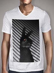 Мужская футболка с V-образным вырезом Shadow Bunny