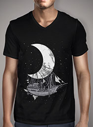 Мужская футболка с V-образным вырезом Moon Ship