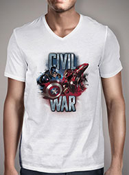 Мужская футболка с V-образным вырезом Civil War Face Off