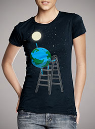 Женская футболка Reach the Moon
