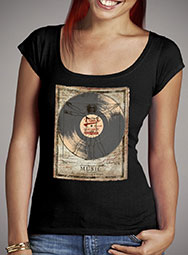 Женская футболка с глубоким вырезом De Vinci Vinyl