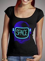 Женская футболка с глубоким вырезом Space Neon