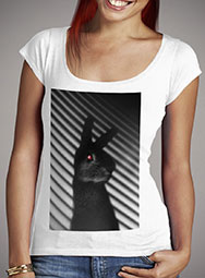 Женская футболка с глубоким вырезом Shadow Bunny