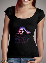 Женская футболка с глубоким вырезом Lightsaber Duel
